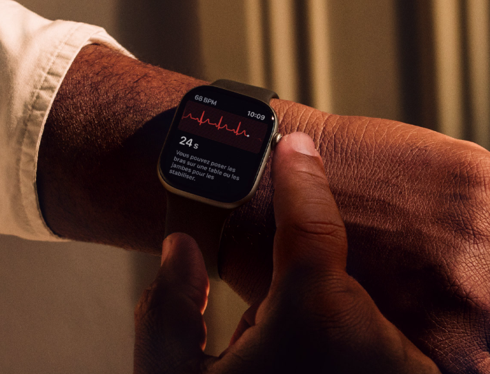 Design premium inspiré de l’Apple Watch Series 11